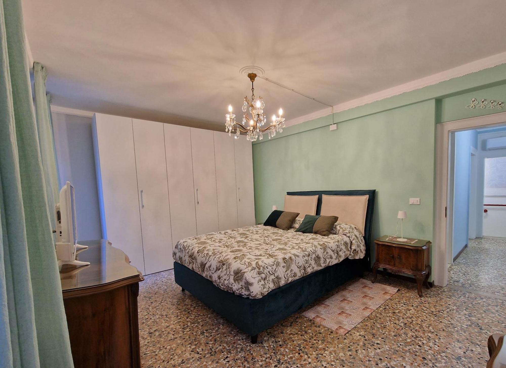 เวเนเซียเซนโตรเพอร์เซนโต รูมส์แอนด์อพาร์ตเมนต์ Apartment เวนิส ภายนอก รูปภาพ